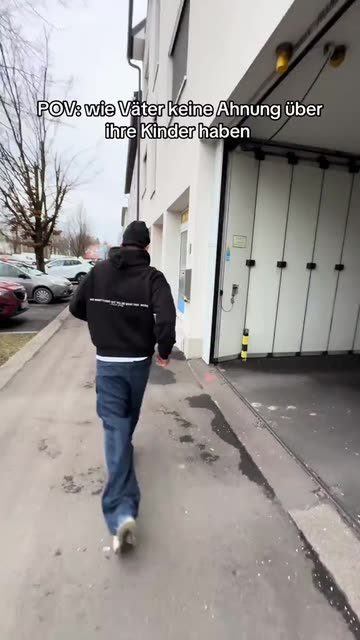 Väter und ihr knowledge müssen studiert werden…peak comedy oder so